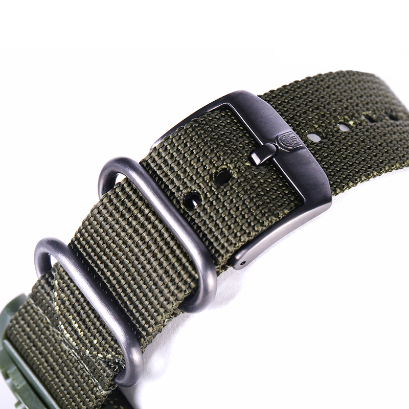 Luminox 雷美诺时8817.GO 海豹 8800系列夜光潜水手表